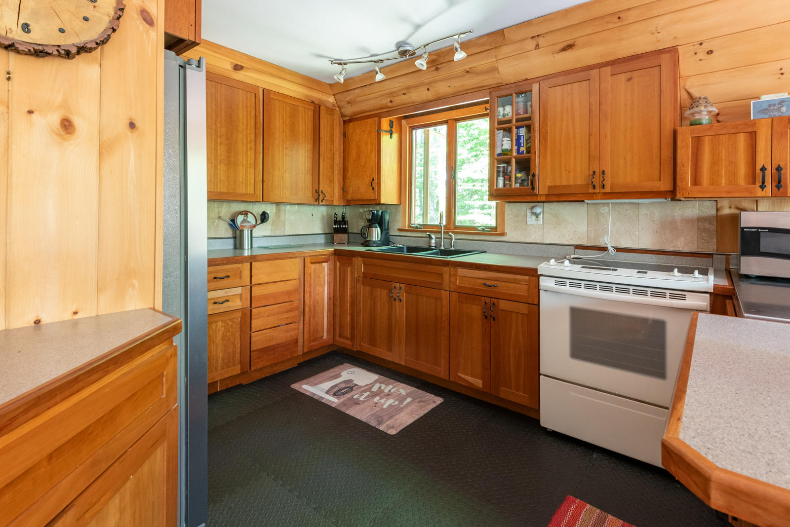 194 Peninsula Drive Rome, ME 04963 - Photo 10 of 63 lakehome_peninsula086