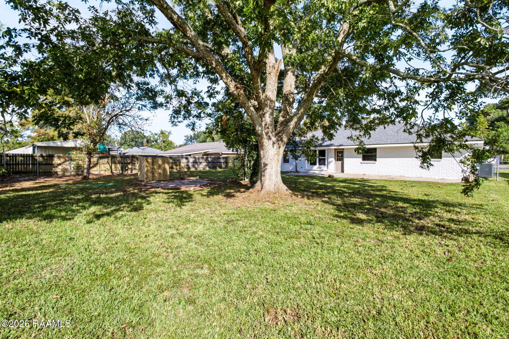 111 Bonvillian Broussard, LA 70518 - Photo 22 of 23 backyard