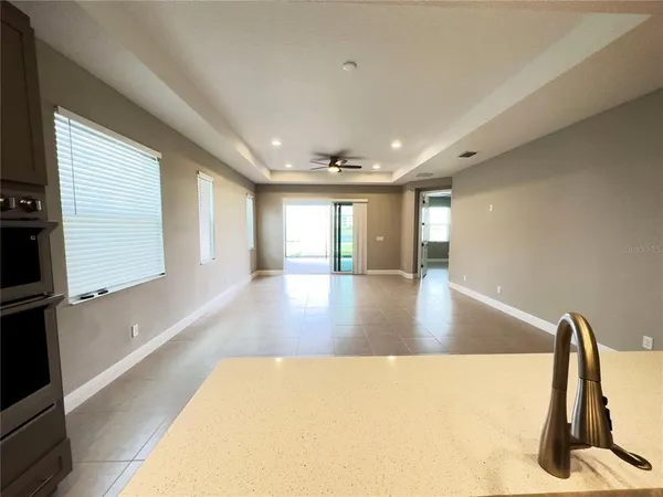 $3,000 | 10509 Klee Avenue, Bradenton, FL 34212