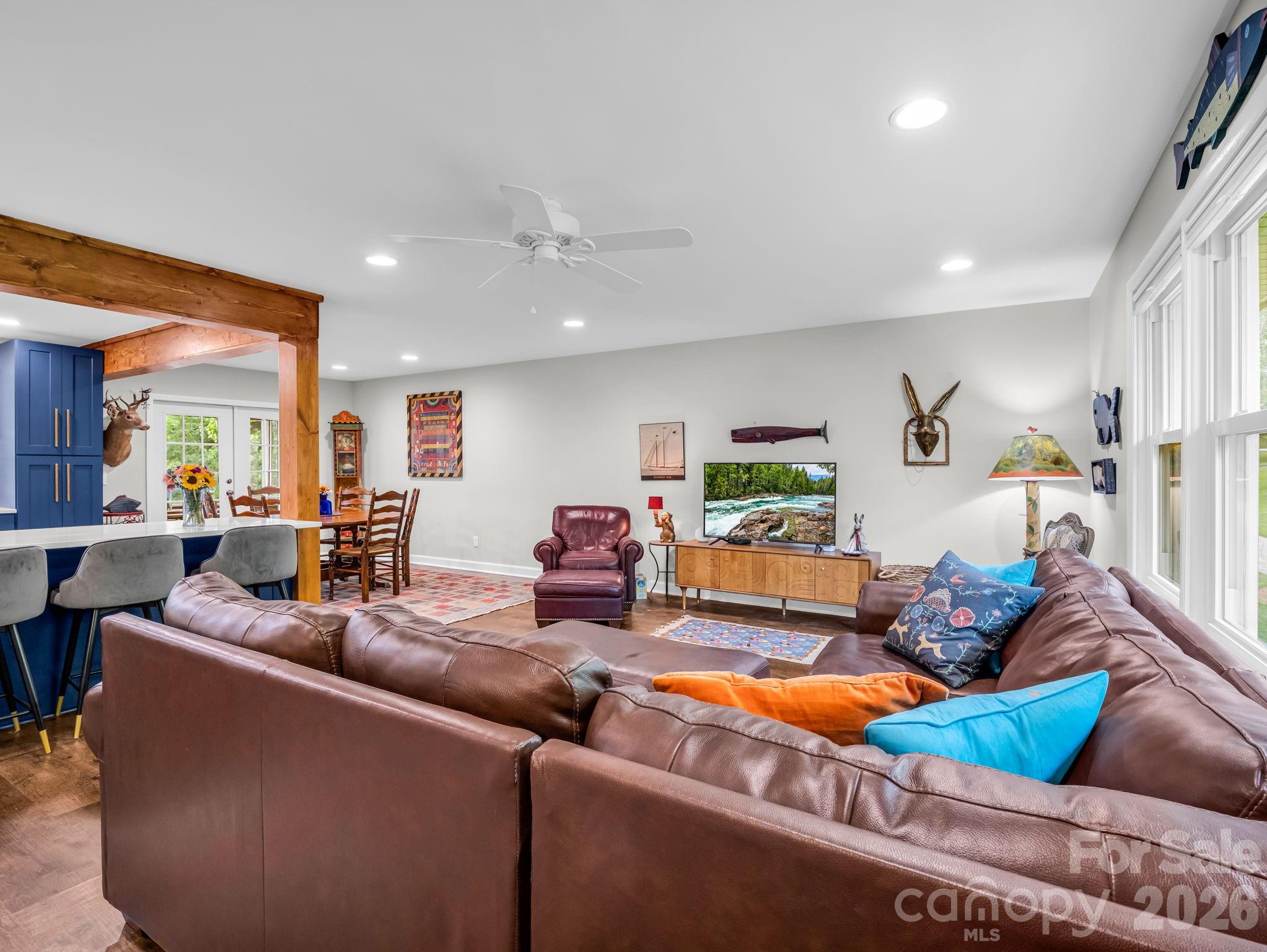 59 Underhill Road Hendersonville, NC 28792 - Photo 16 of 48