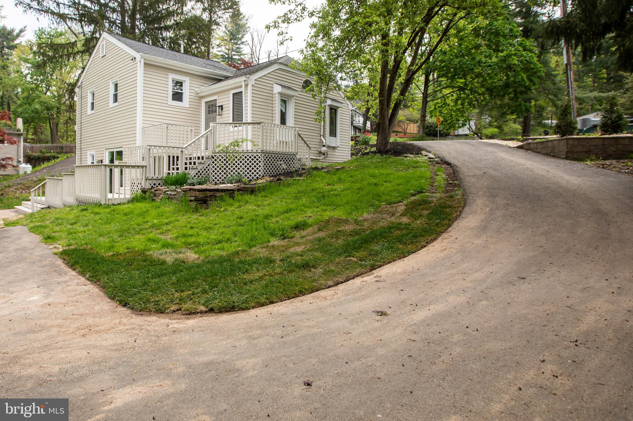 1 Jacobs Creek Road Ewing, NJ 08628 - Photo 3 of 37
