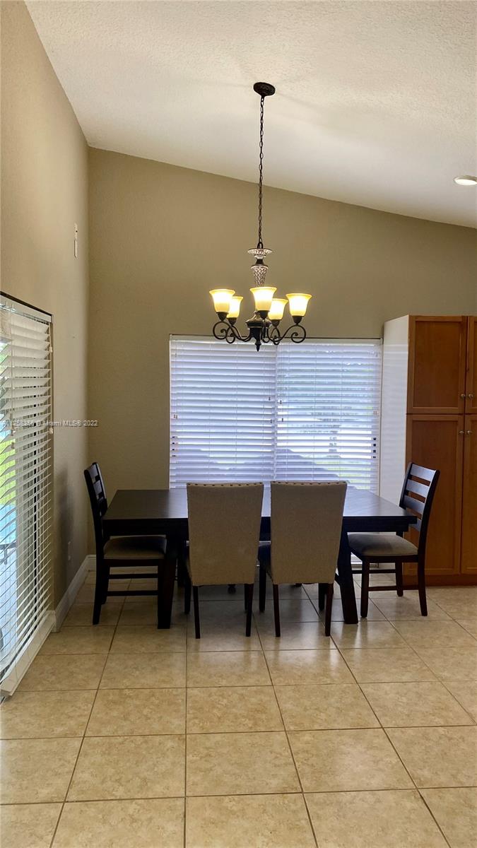 20309 Southwest 86th Court Cutler Bay, FL 33189 - Photo 9 of 59