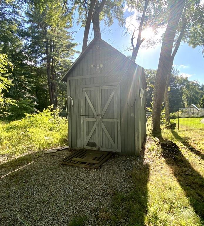 108 Commerford Road Concord, MA 01742 - Photo 30 of 36 Gallery Image 30