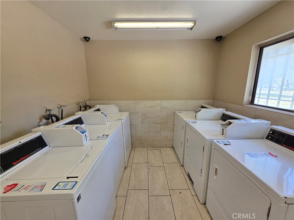 44036 25th Street West Lancaster, CA 93536 - Photo 15 of 20