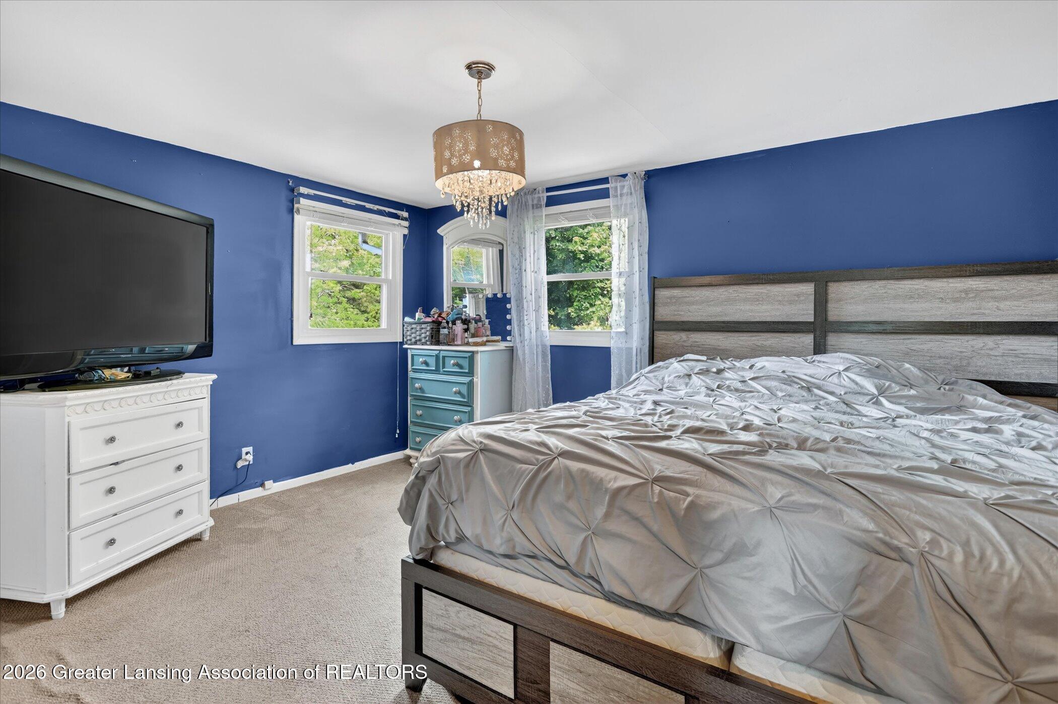 619 Charleston Road Lansing, MI 48917 - Photo 14 of 43 22-619-Charleston-Rd-Lansing-WindowStill