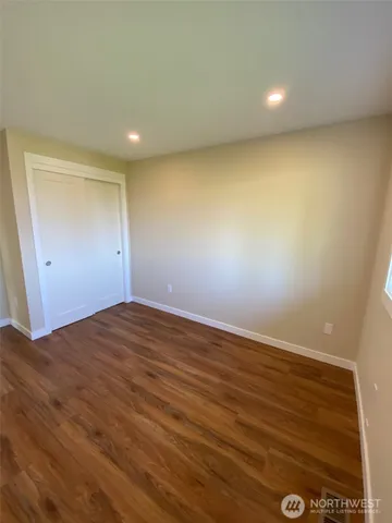 $4,250 | 4618 Seahurst Avenue, Everett, WA 98203