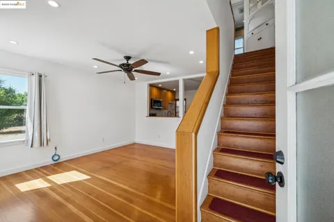 a view of entryway and hall