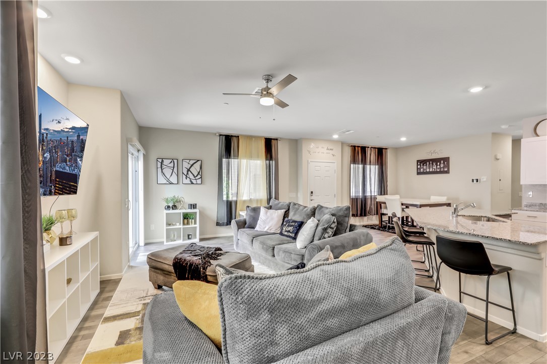 4730 Ridgeley Avenue, Unit 103 North Las Vegas, NV 89084 - Photo 12 of 33