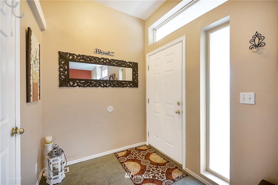 2124 Harksell Road Ferndale, WA 98248 - Photo 2 of 25