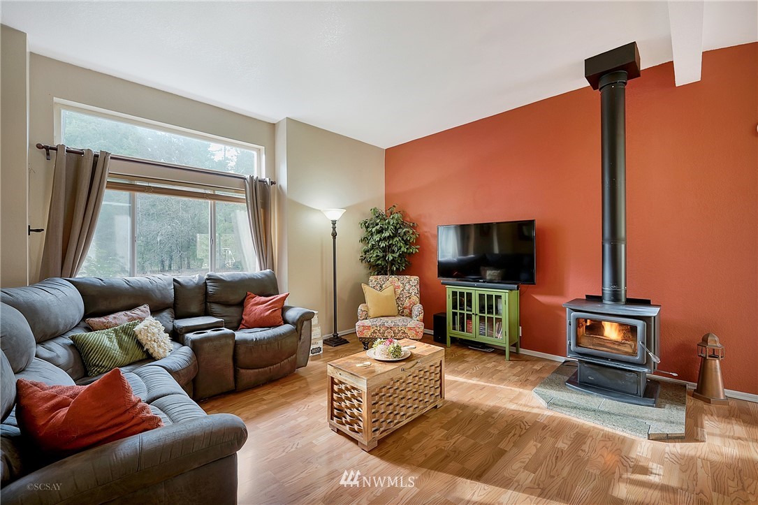 2124 Harksell Road Ferndale, WA 98248 - Photo 3 of 25