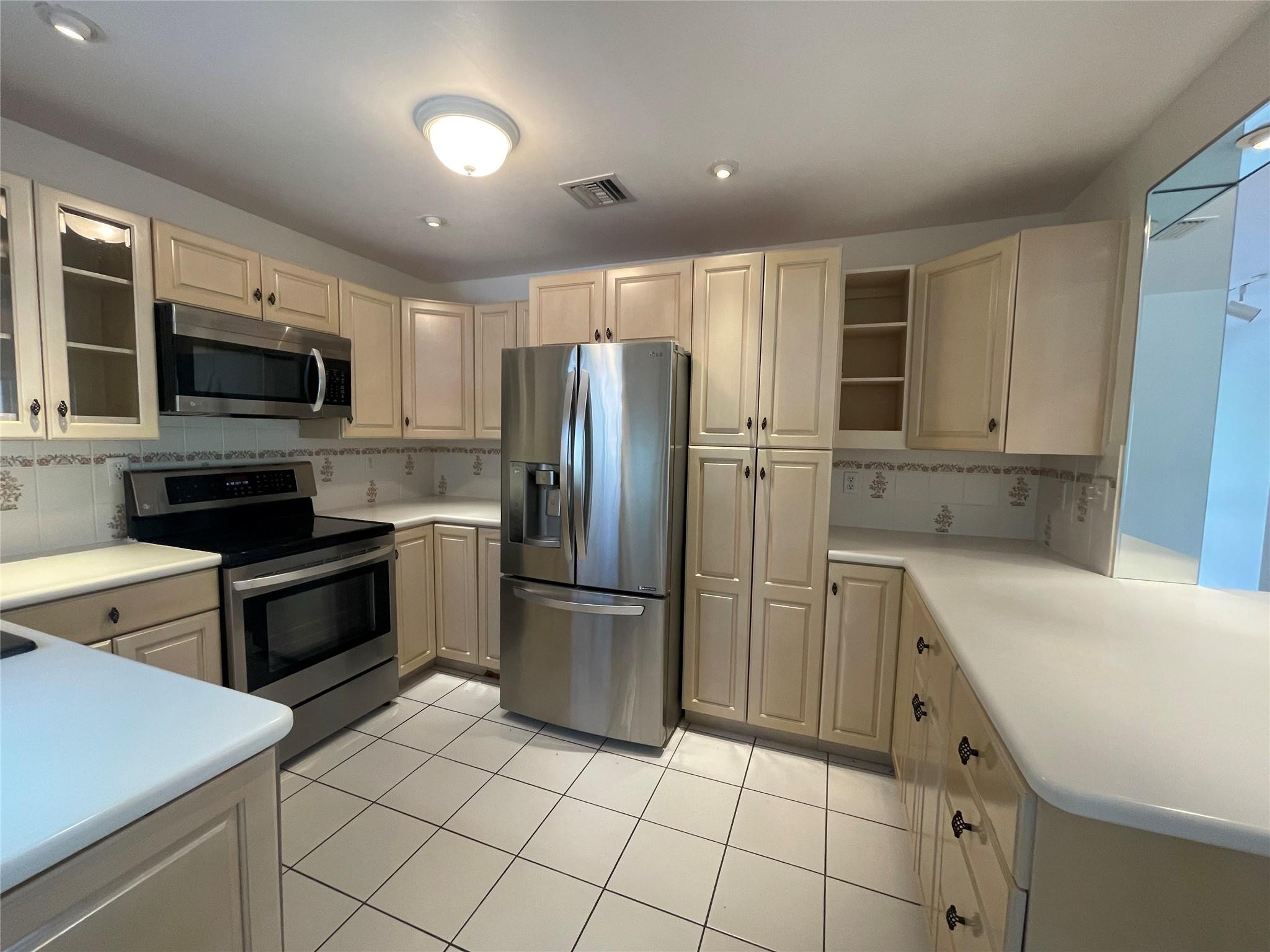 201 Southwest 7th Avenue Boca Raton, FL 33486 - Photo 27 of 38 Photo 27