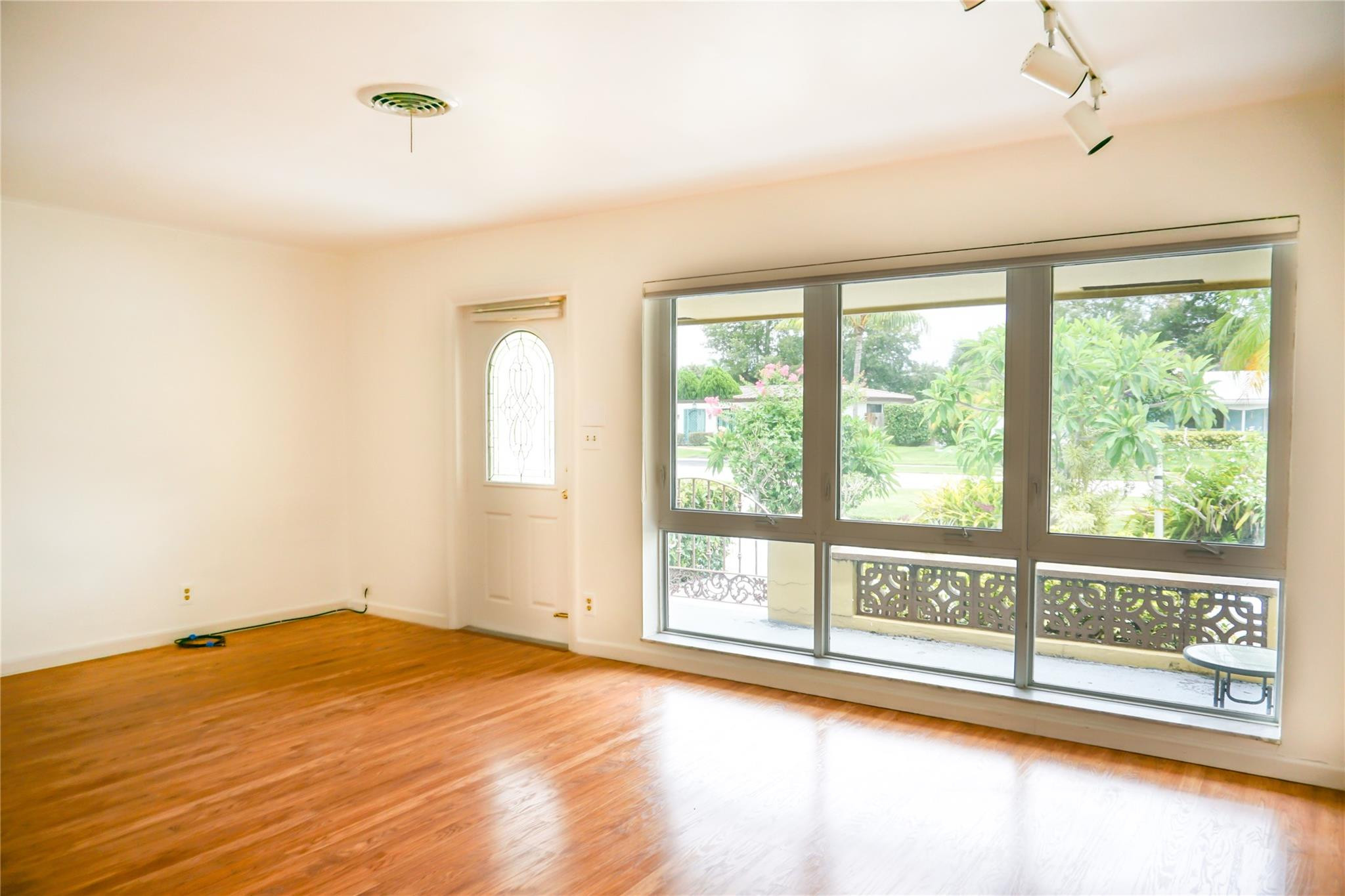 201 Southwest 7th Avenue Boca Raton, FL 33486 - Photo 6 of 38 Photo 6