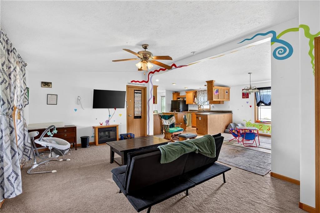 4713 Southeast Lostine Road Columbus, KS 66725 - Photo 45 of 56
