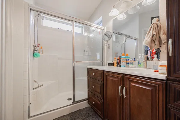 $2,895 | 15614 North 34th Street, Phoenix, AZ 85032
