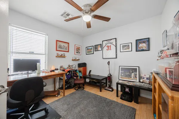 $2,895 | 15614 North 34th Street, Phoenix, AZ 85032