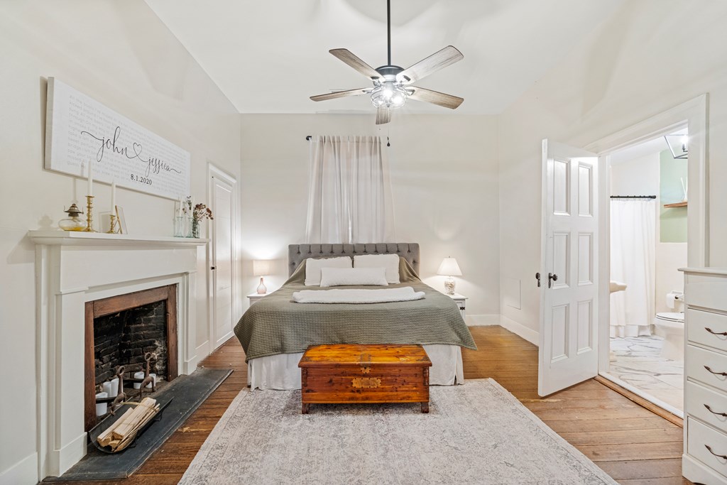 3823 East Britt David Road Columbus, GA 31909 - Photo 13 of 26 Gallery Image 13
