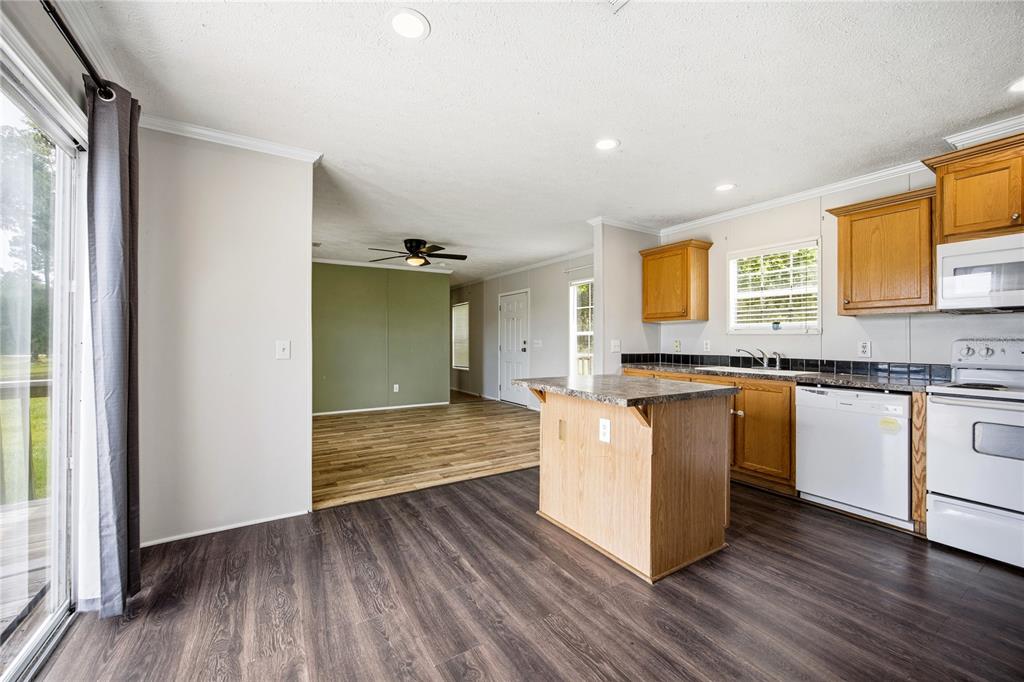 116 Tyler Avenue Interlachen, FL 32148 - Photo 12 of 36