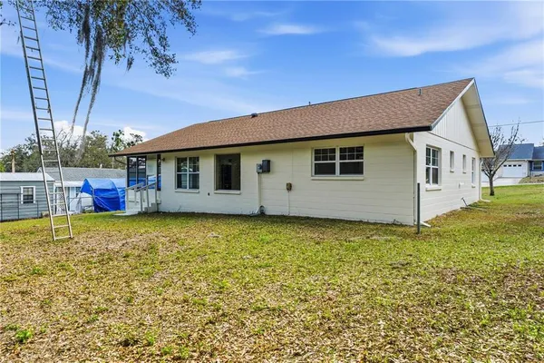 $1,900 | 616 Water Road, Ocala, FL 34472