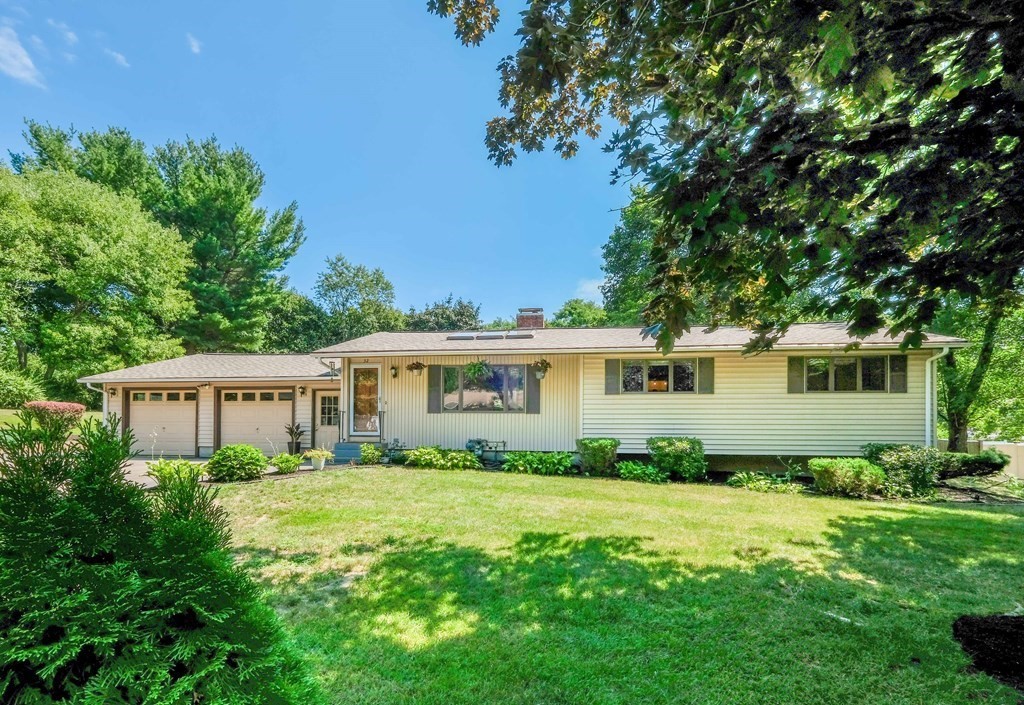 32 Old Tavern Road Wayland, MA 01778 - Photo 1 of 10 Gallery Image 1