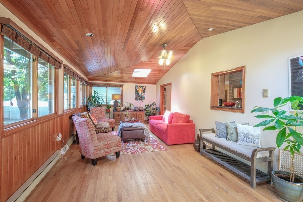 32 Old Tavern Road Wayland, MA 01778 - Photo 3 of 10 Gallery Image 3