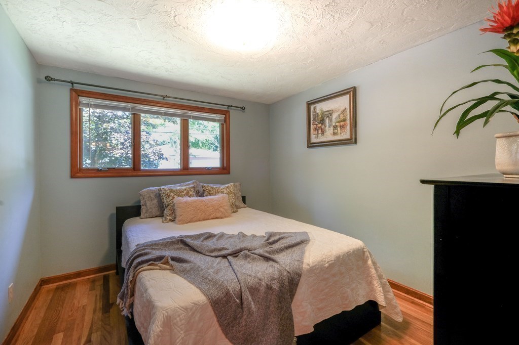 32 Old Tavern Road Wayland, MA 01778 - Photo 7 of 10 Gallery Image 7