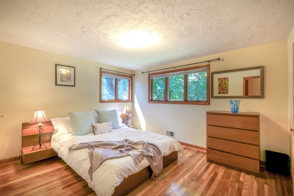 32 Old Tavern Road Wayland, MA 01778 - Photo 8 of 10 Gallery Image 8