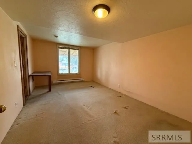 $139,900 | 667 Decoria Avenue, Arco, ID 83213