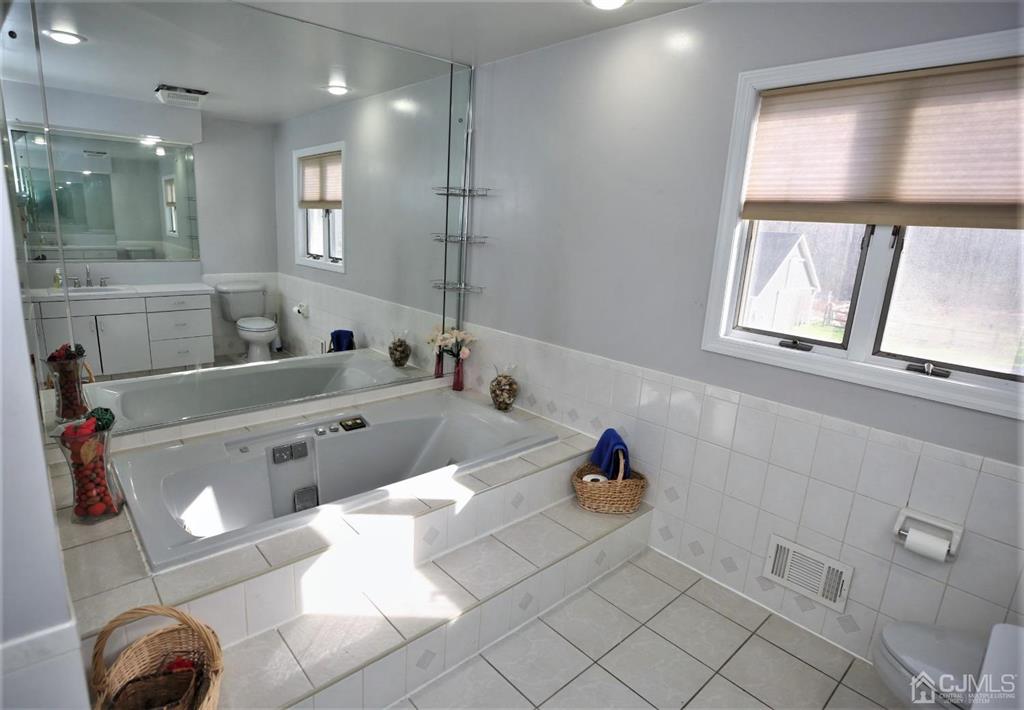 55 Friendship Road Cranbury, NJ 08512 - Photo 46 of 71 Gallery Image 46