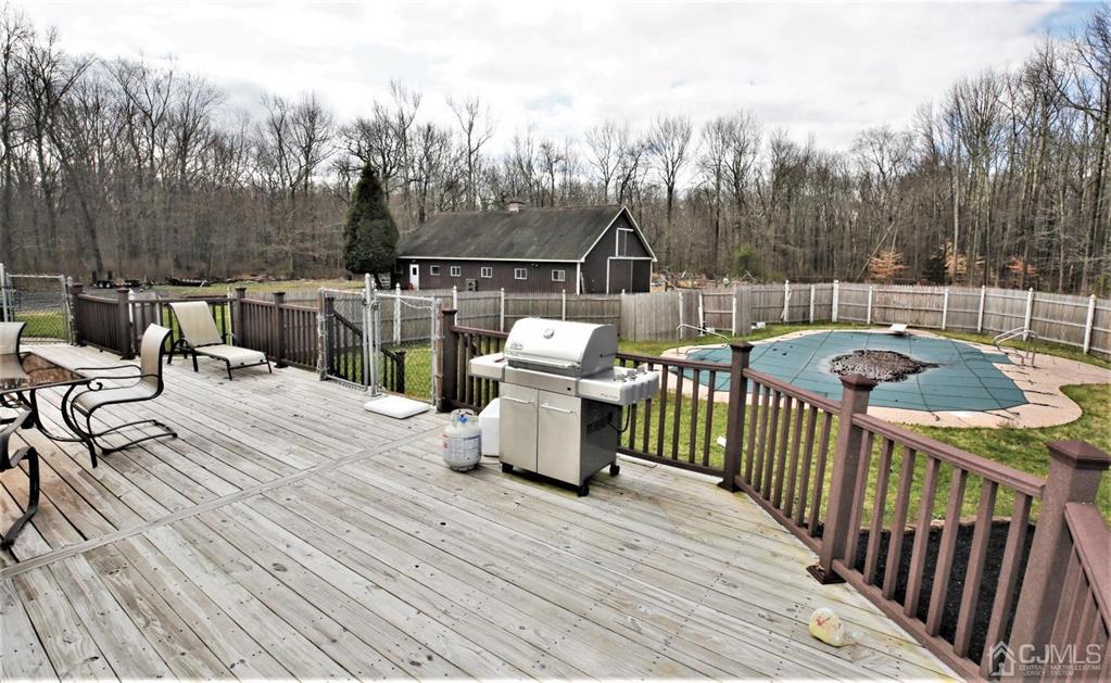 55 Friendship Road Cranbury, NJ 08512 - Photo 61 of 71 Gallery Image 61