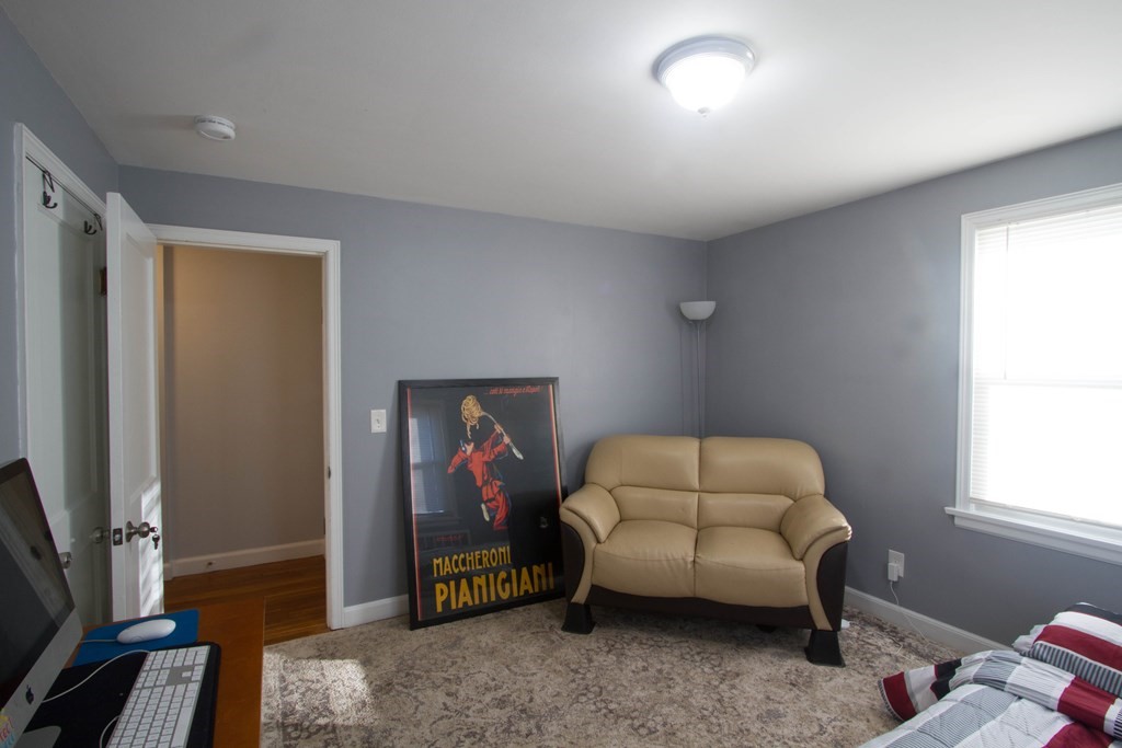33 Stoneleigh Road Holden, MA 01520 - Photo 13 of 29 Gallery Image 13