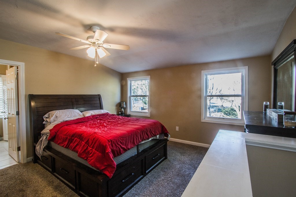 33 Stoneleigh Road Holden, MA 01520 - Photo 23 of 29 Gallery Image 23