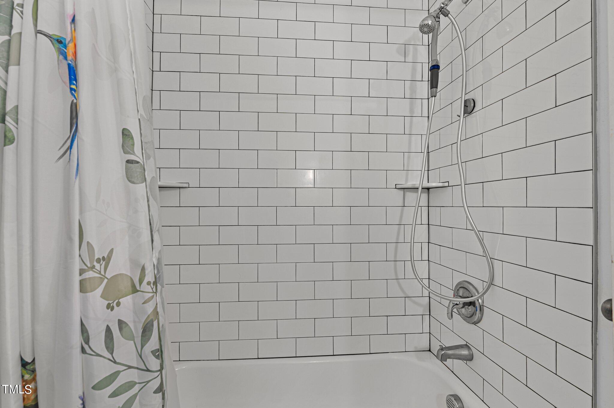 5404 Old Towne Road Raleigh, NC 27612 - Photo 24 of 41 49-web-or-mls-DSC_4751