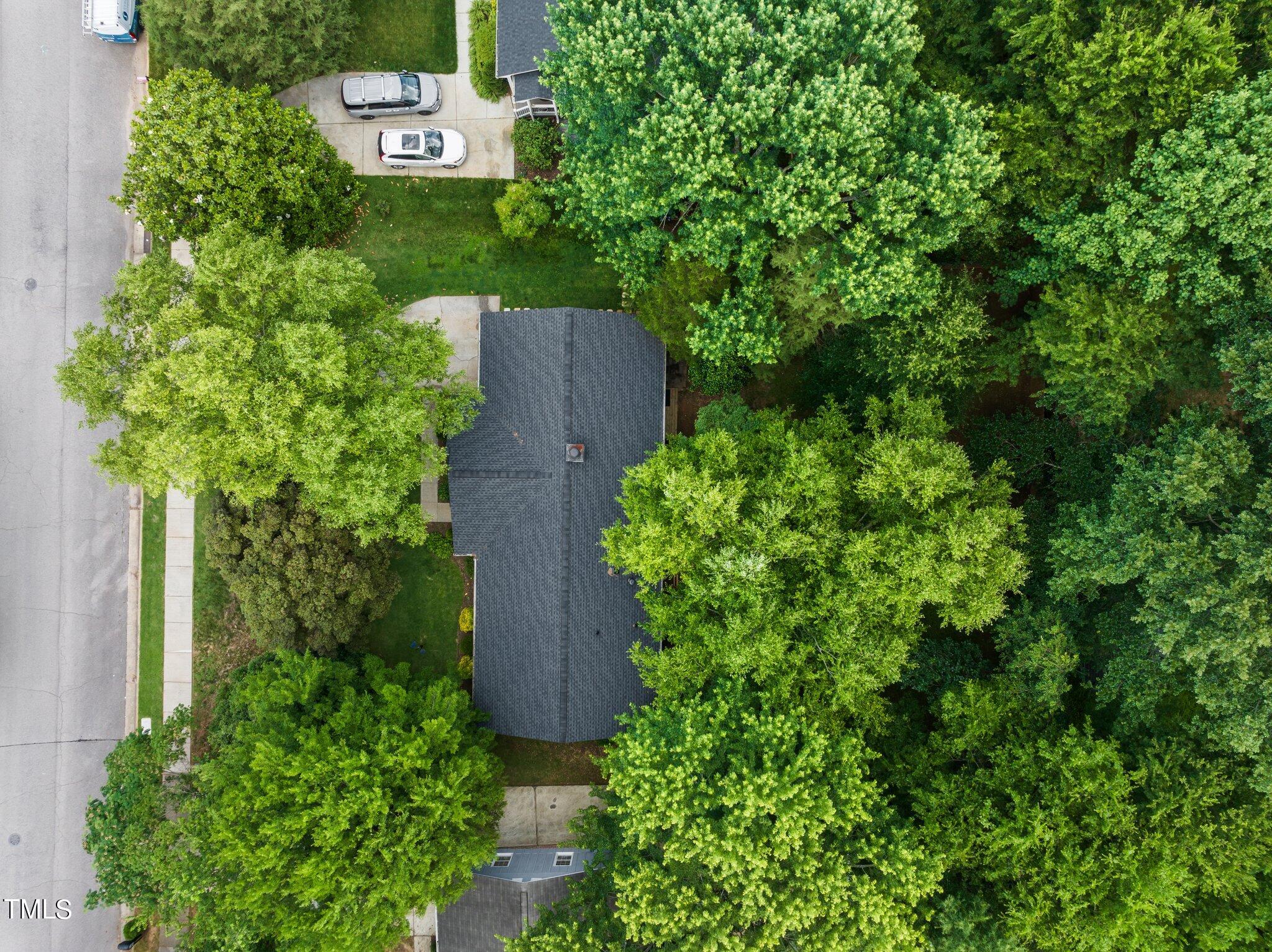 5404 Old Towne Road Raleigh, NC 27612 - Photo 38 of 41 5-web-or-mls-DJI_0284