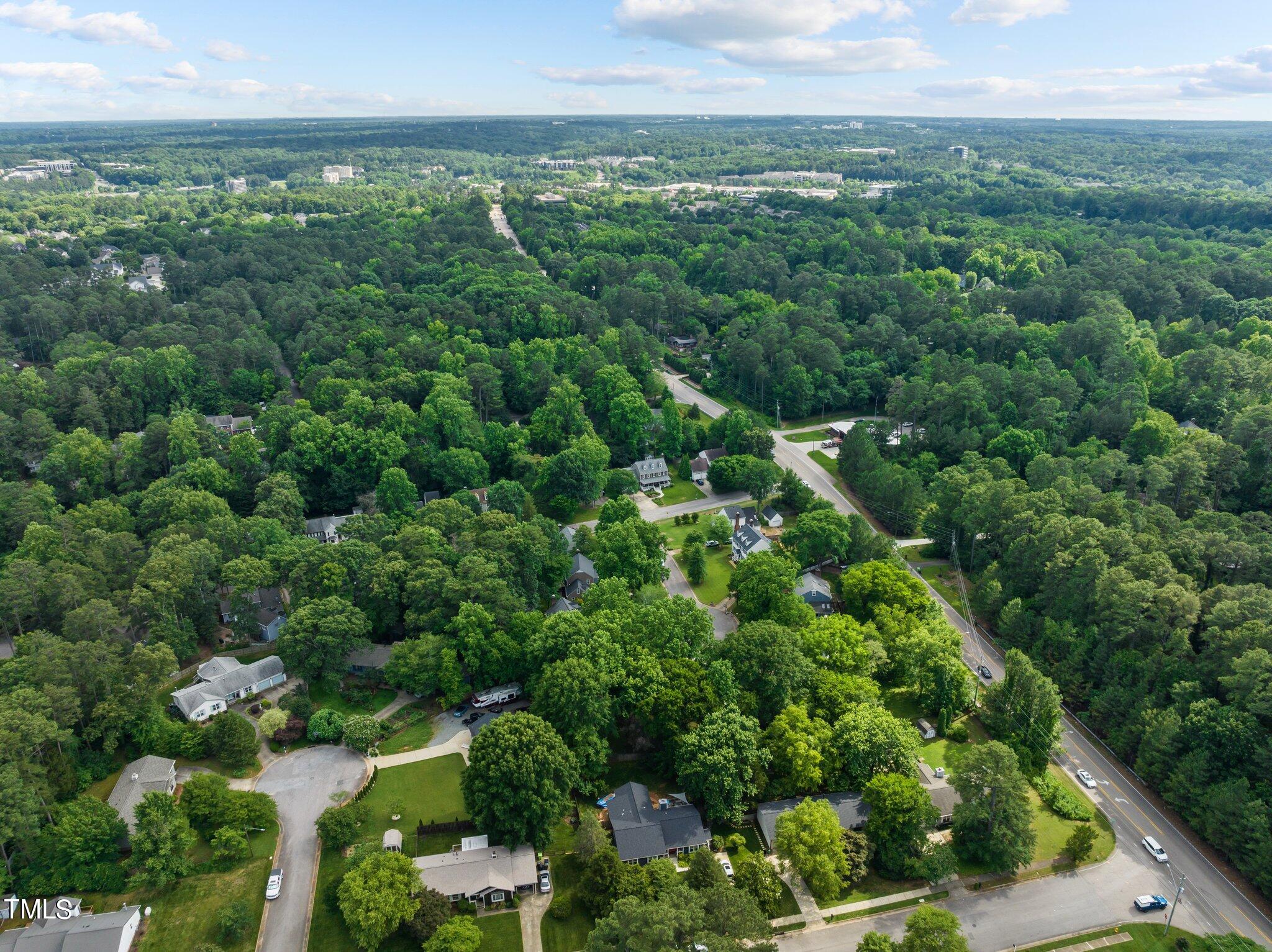 5404 Old Towne Road Raleigh, NC 27612 - Photo 39 of 41 26-web-or-mls-DJI_0305