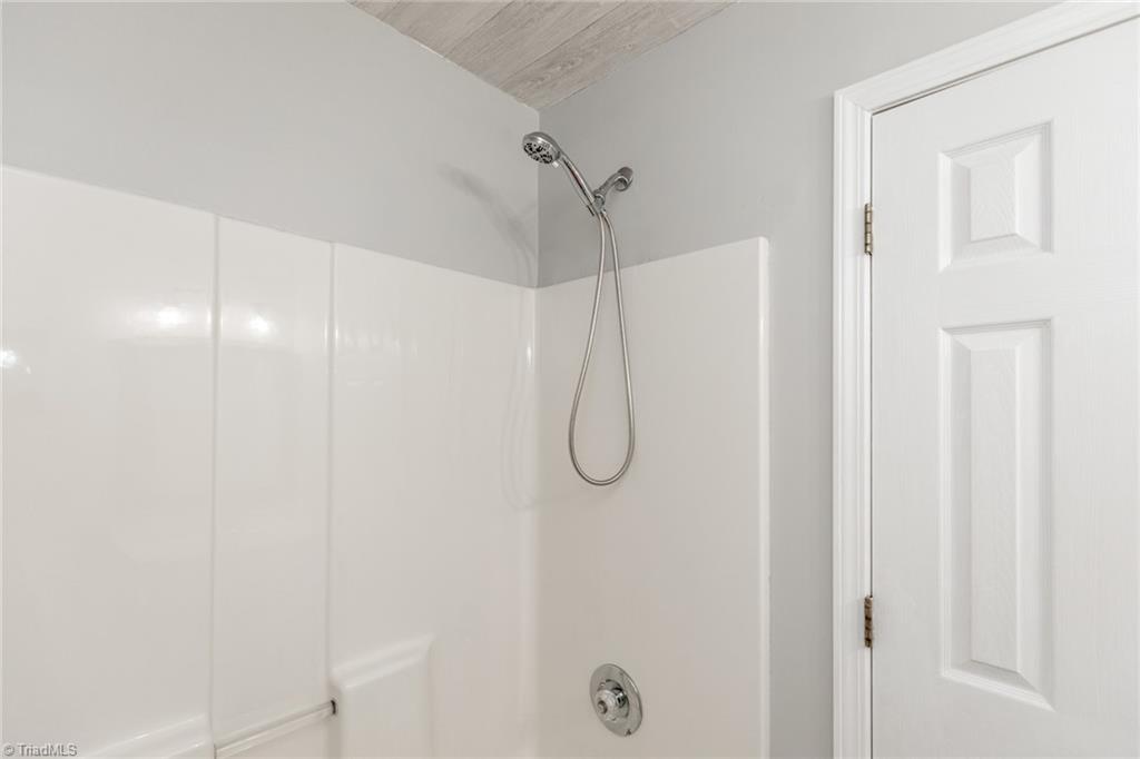 140 James Road, Unit 2C High Point, NC 27265 - Photo 33 of 37 Gallery Image 33