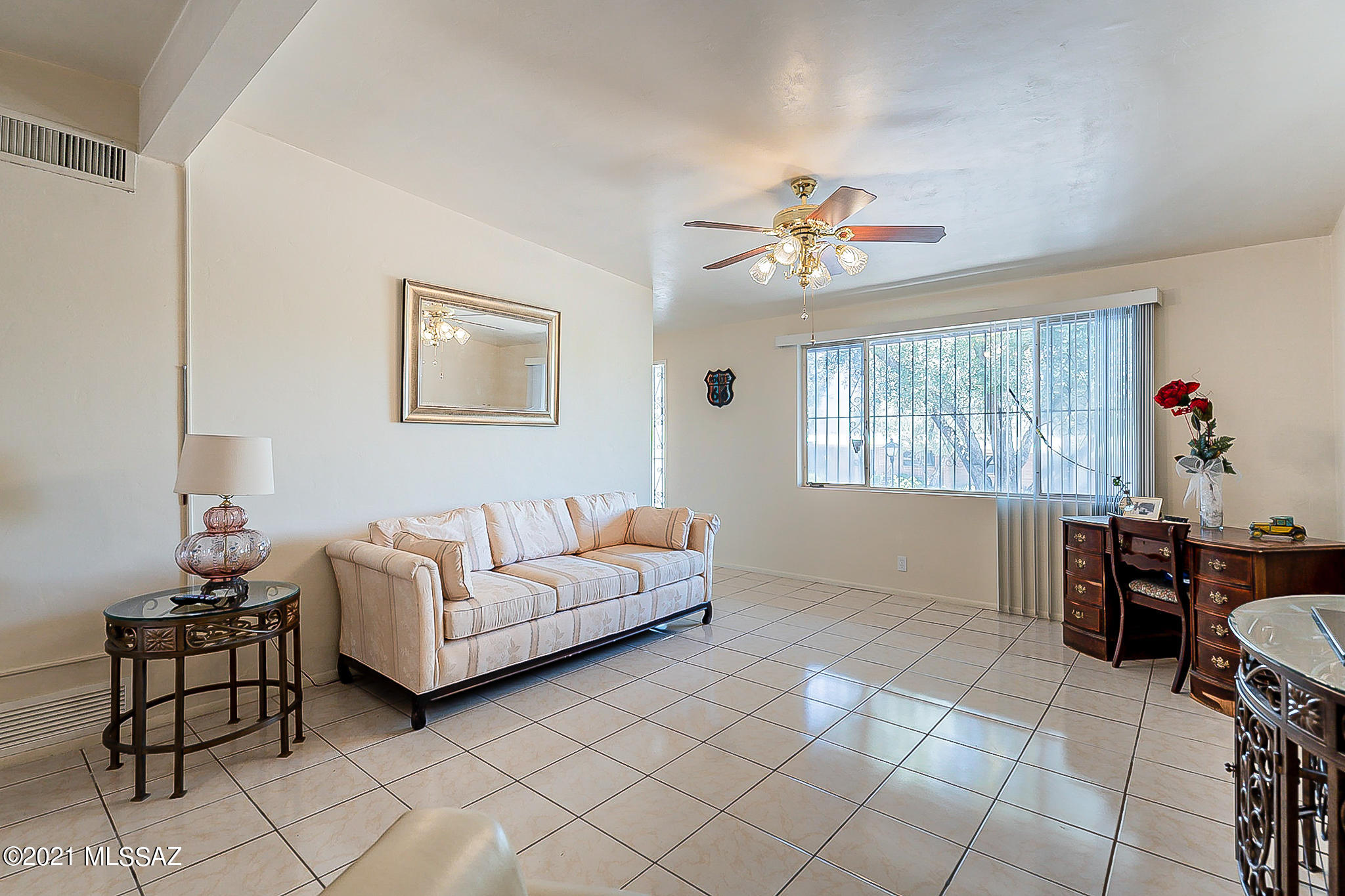1954 West Anklam Road Tucson, AZ 85745 - Photo 9 of 28 Gallery Image 9