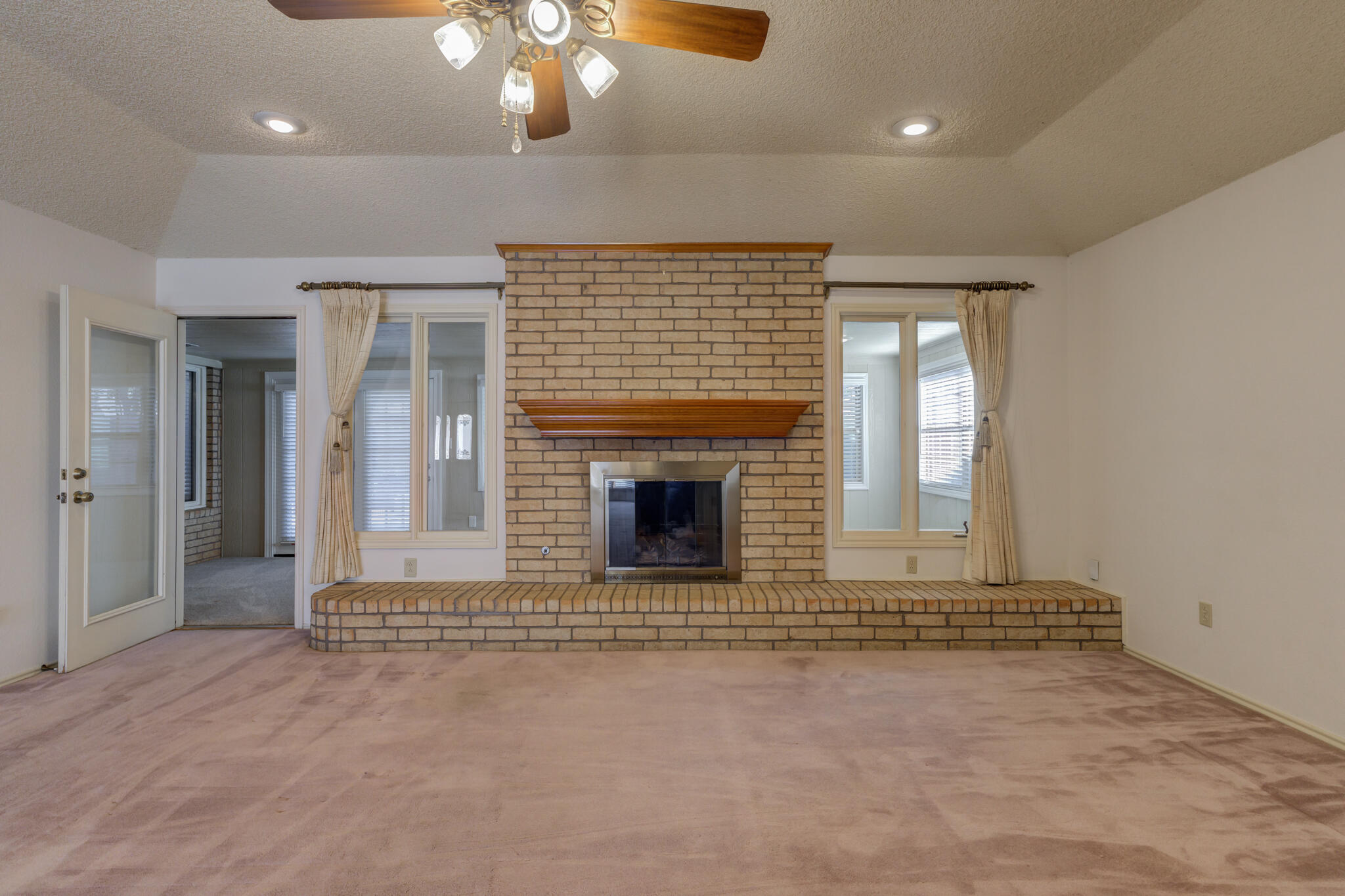 5614 87th Place Lubbock, TX 79424 - Photo 11 of 30 DSC05090_1_2_3_4