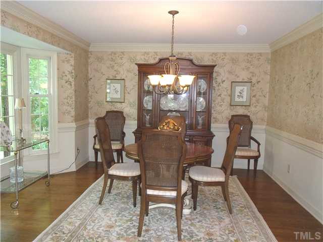 8409 Two Courts Drive Raleigh, NC 27613 - Photo 3 of 23