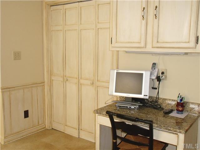 8409 Two Courts Drive Raleigh, NC 27613 - Photo 6 of 23