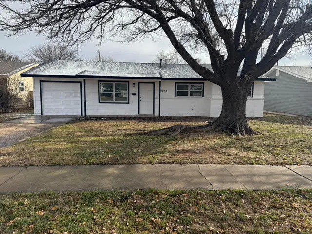 $179,900 | 2923 Ricks Street, Amarillo, TX 79103