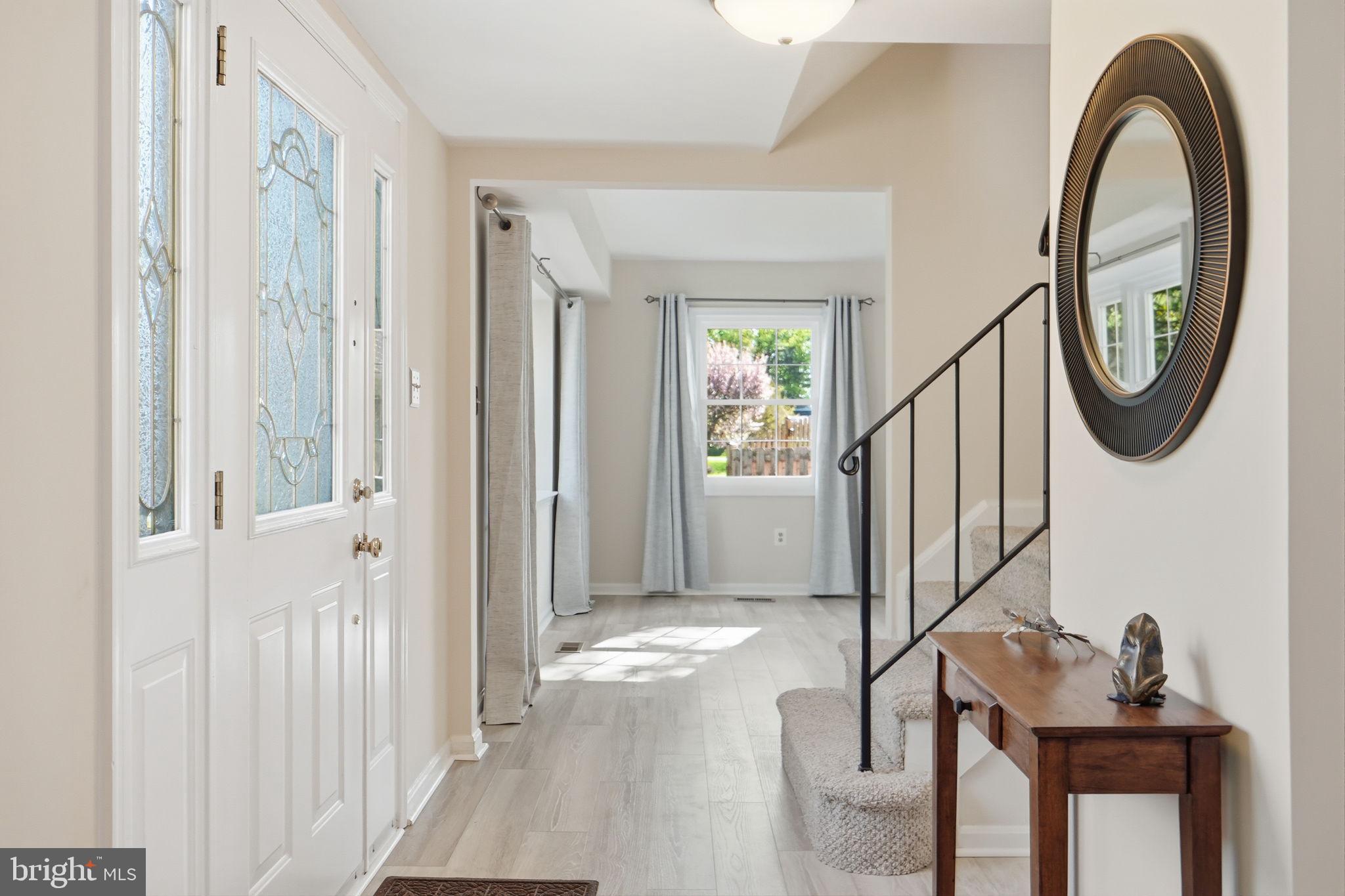 3221 Beret Lane Silver Spring, MD 20906 - Photo 4 of 52 Foyer looking into Living Room