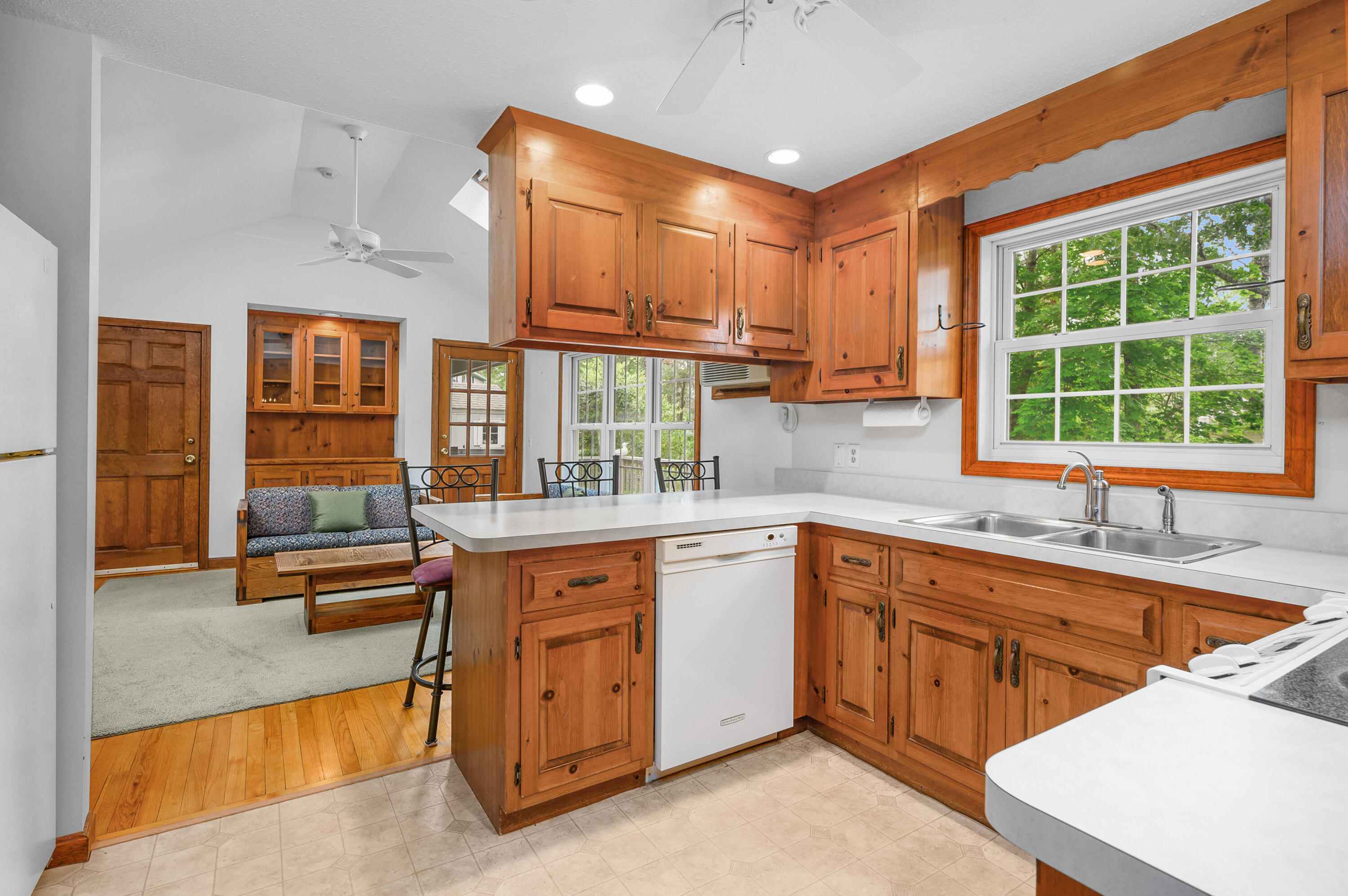 10 Runestone Road South Yarmouth, MA 02664 - Photo 11 of 26 IMG_2829