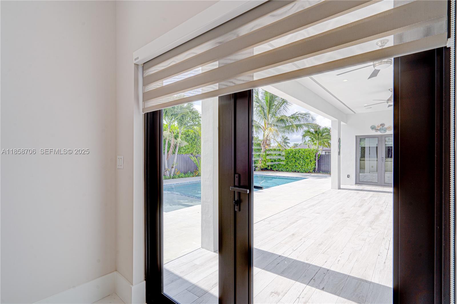 2521 Southwest 105th Avenue Miami, FL 33165 - Photo 62 of 68