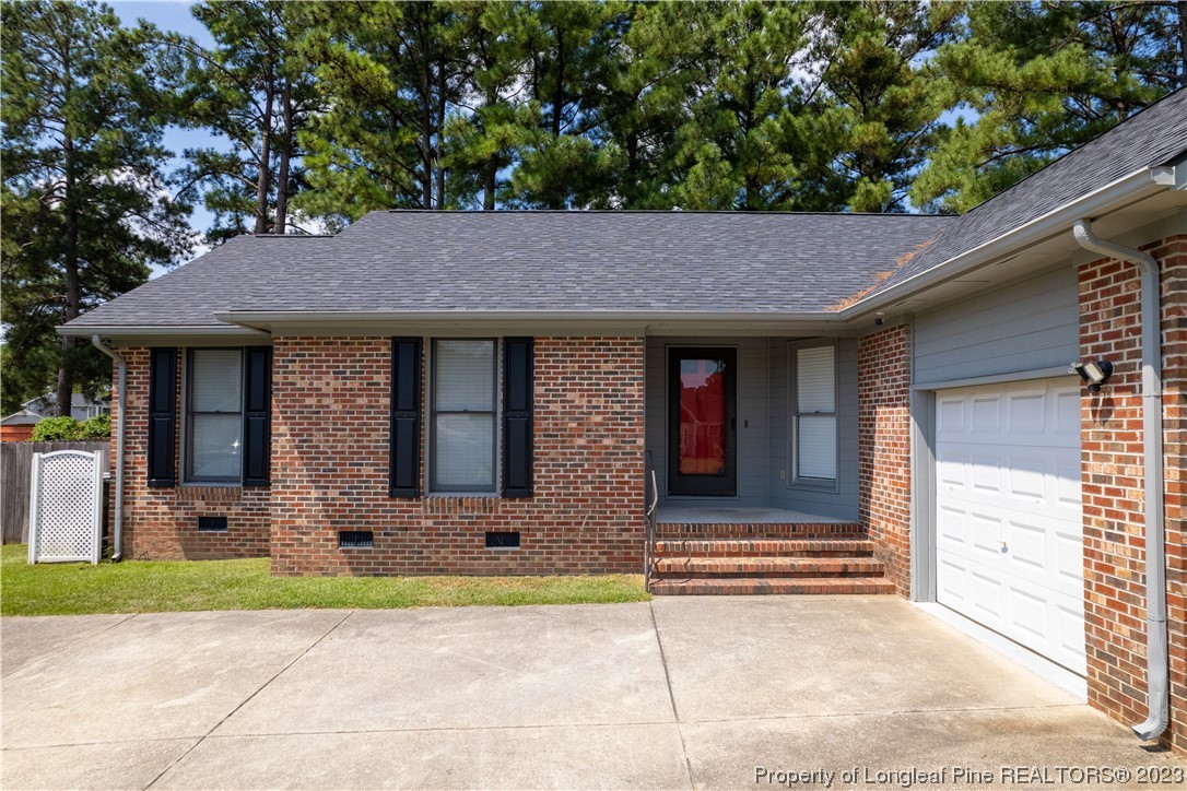 544 Blackbird Road Fayetteville, NC 28314 - Photo 3 of 36 a house view with a outdoor space