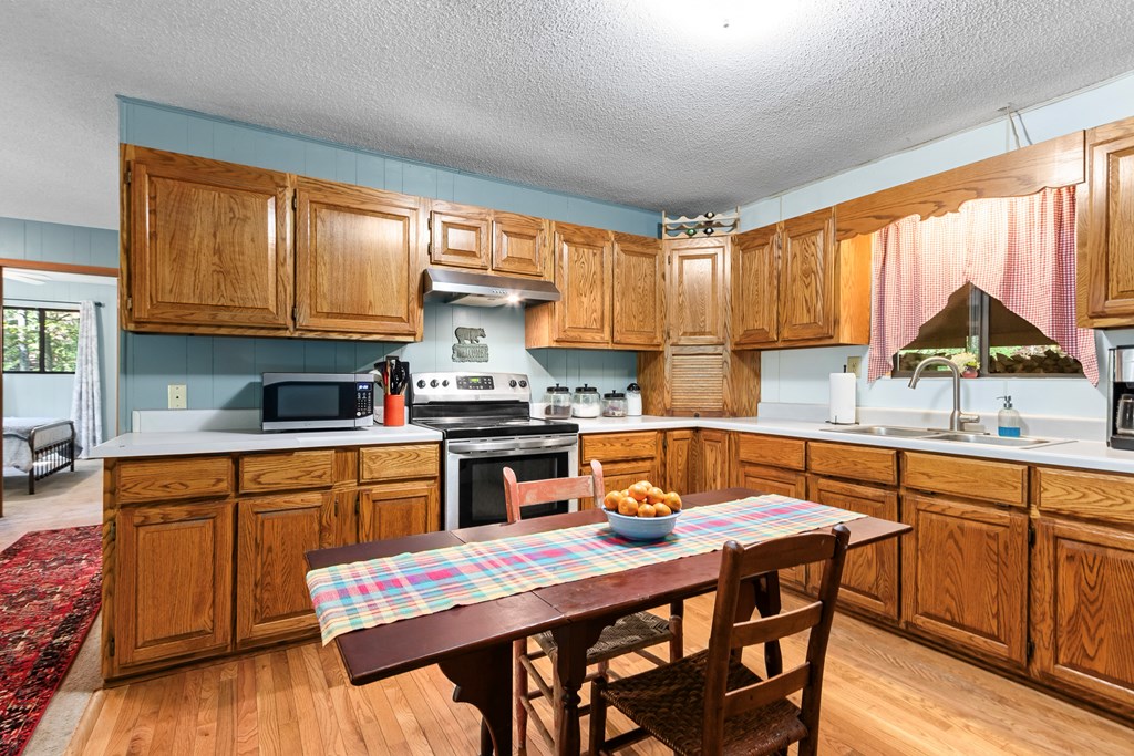 196 Lakeview Lane Murphy, NC 28906 - Photo 15 of 74