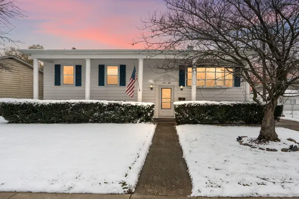 $279,900 | 1250 North Rensselaer Street, Griffith, IN 46319