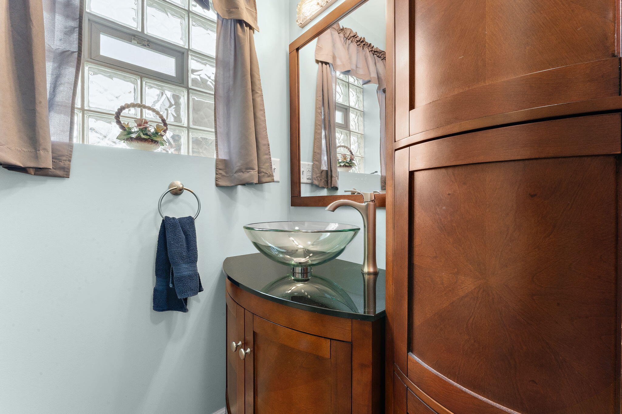 1250 North Rensselaer Street Griffith, IN 46319 - Photo 11 of 28 2048x1365