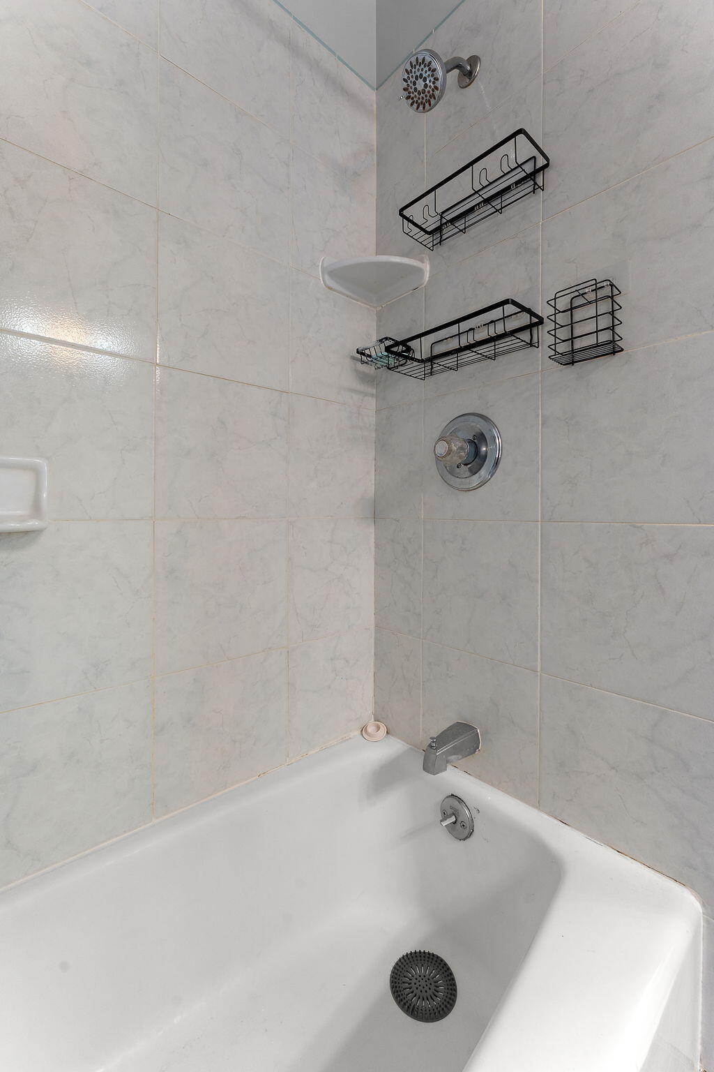 1250 North Rensselaer Street Griffith, IN 46319 - Photo 16 of 28 1024x1536