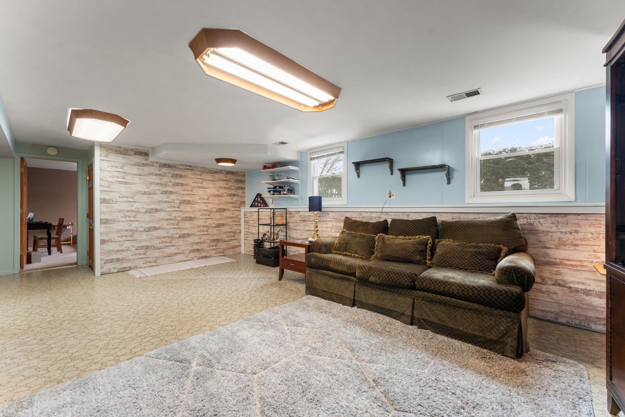 1250 North Rensselaer Street Griffith, IN 46319 - Photo 18 of 28 2048x1365