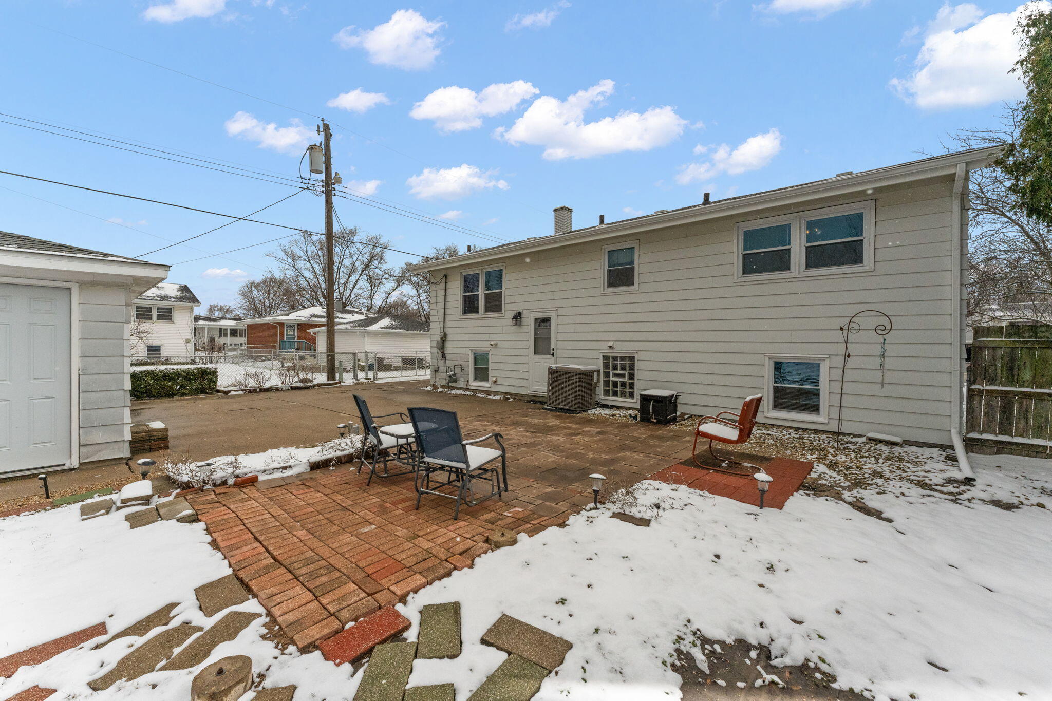 1250 North Rensselaer Street Griffith, IN 46319 - Photo 26 of 28 2048x1365